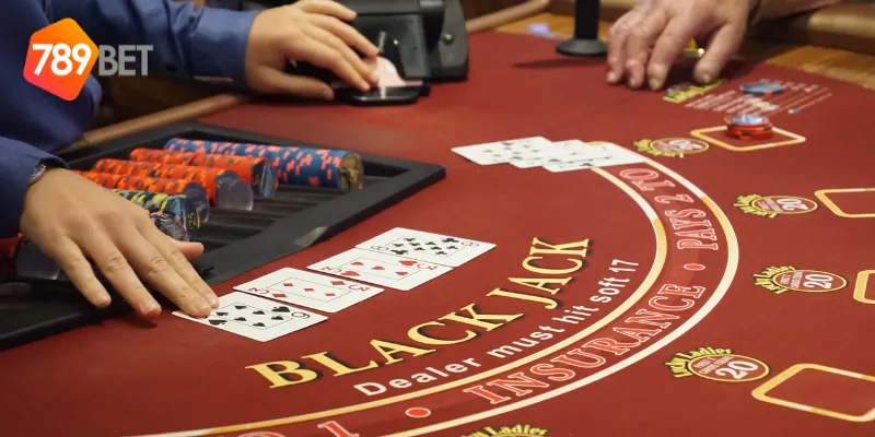 Chiến lược chơi game bài blackjack