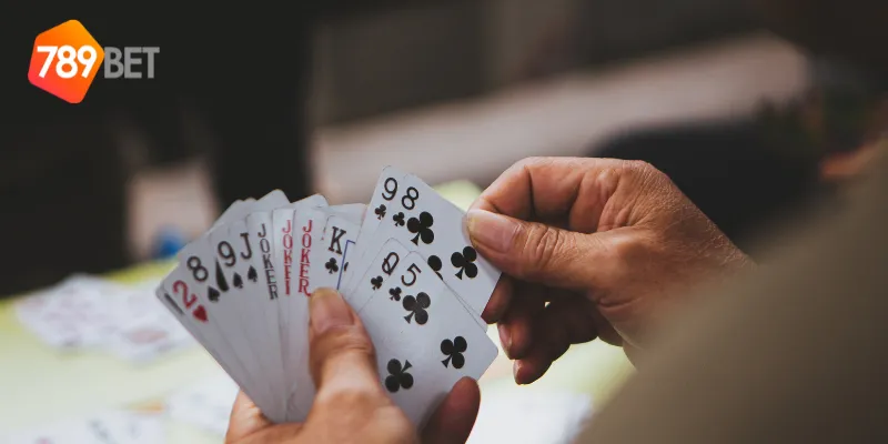 Giới thiệu về bài phỏm tá lả và luật chơi cơ bản
